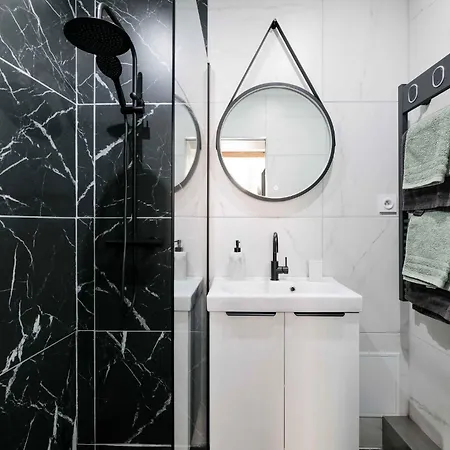 Apartment Tropez - Old Village - Modern & Cosy Saint-Tropez
